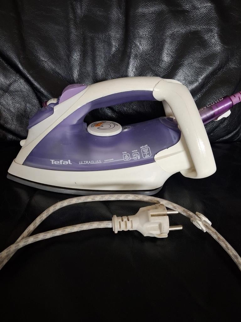 Tefal Ultragliss Strijkijzer - Gebruikt, Ophalen of Verzenden, Gebruikt, Strijkijzer met snoer
