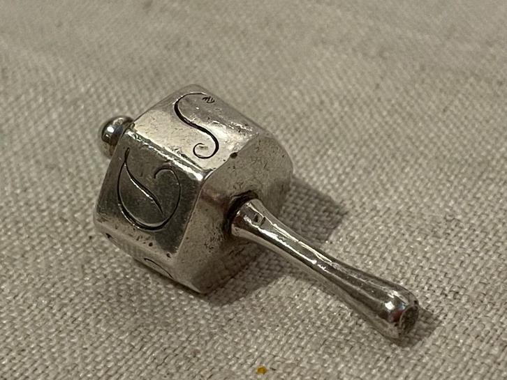 A-tolletje tolletje miniatuur zilver poppegoed, Antiek en Kunst, Antiek | Goud en Zilver, Zilver, Ophalen of Verzenden