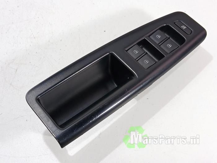 Elektrisch Raam Schakelaar van een Volkswagen Polo, Auto-onderdelen, Dashboard en Schakelaars, Volkswagen, Gebruikt, 6 maanden garantie