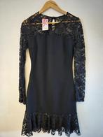 Leuk zwart wijduitlopend jurkje met kant party kerst nieuw, Maat 38/40 (M), Zwart, Nieuw, Ophalen of Verzenden