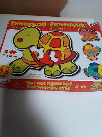 Vormenpuzzel  beschikbaar voor biedingen