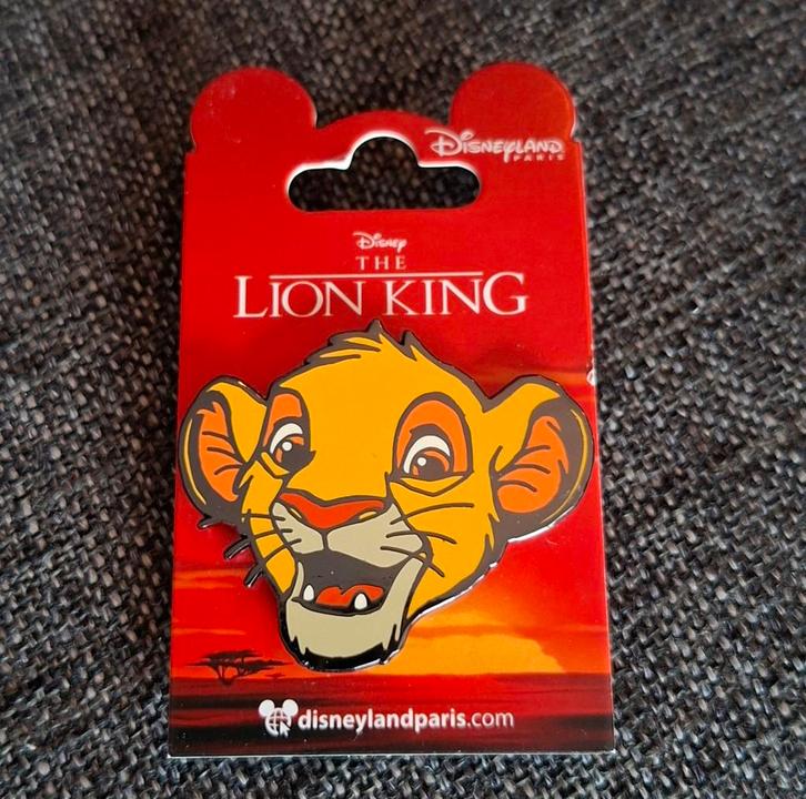 Simba Lion King pin - Disneyland Parijs (nieuw), Verzamelen, Speldjes, Pins en Buttons, Nieuw, Speldje of Pin, Ophalen of Verzenden