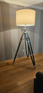 Design vloerlamp, Ophalen, Zo goed als nieuw