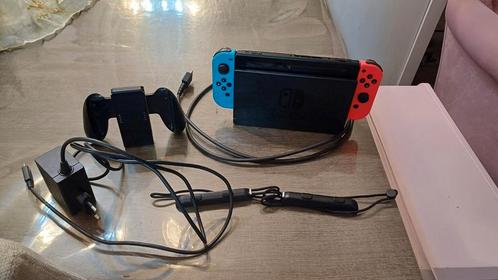 Mooie en nette Nintendo Switch!!, Spelcomputers en Games, Spelcomputers | Nintendo Switch, Zo goed als nieuw, Switch Original