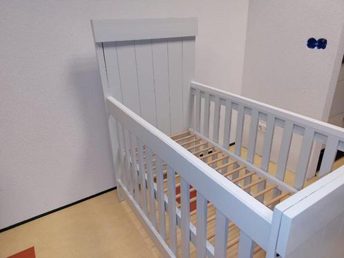 Ledikant en kast, hout, wit, Kinderen en Baby's, Babywiegjes en Ledikanten, Gebruikt, Ledikant, Ophalen