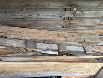 hout voor de houtkachel beschikbaar voor biedingen