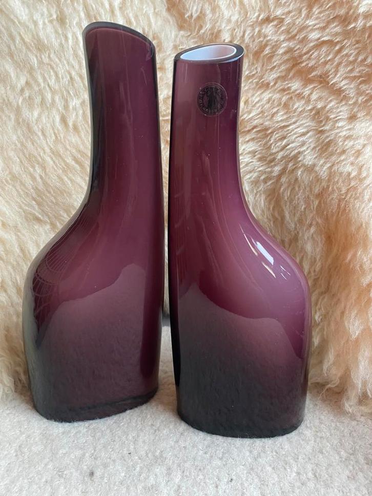 Vintage paarse vazen van Ikea, Huis en Inrichting, Woonaccessoires | Vazen, Zo goed als nieuw, Overige kleuren, Minder dan 50 cm