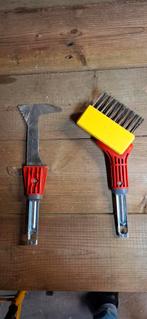 Tekoop:Wolf-Garten voegenkrabber en onkruidborstel, Tuin en Terras, Ophalen of Verzenden, Zo goed als nieuw