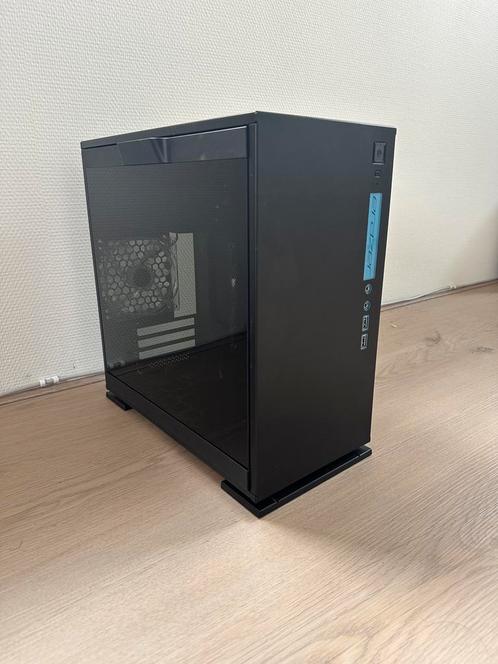 InWin 301 (Medion Erazer) met InWin B65E 650W Voeding, Computers en Software, Computerbehuizingen, Zo goed als nieuw, Ophalen