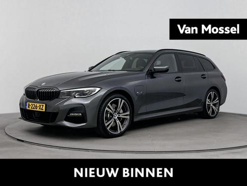 BMW 3-serie Touring 330e xDrive High Executive | Panoramadak, Auto's, BMW, Bedrijf, Te koop, 3-Serie, 4x4, ABS, Airbags, Airconditioning