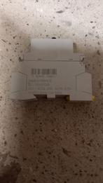 Schneider Electric 15981 Magneetschakelaar 2-polig, 25A –, Schneider, Overige typen, Ophalen of Verzenden, Zo goed als nieuw