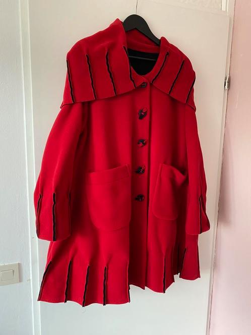 Boris Industries wijde jas met capuchon, Kleding | Dames, Jassen | Winter, Zo goed als nieuw, Maat 46/48 (XL) of groter, Ophalen of Verzenden
