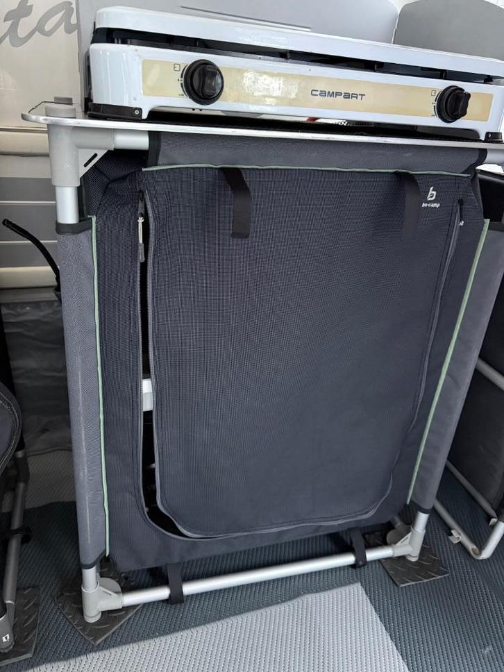 Camping keukenkastje BoCamp 75x49x86 cm., Caravans en Kamperen, Kampeermeubelen, Zo goed als nieuw, Campingkast, Ophalen