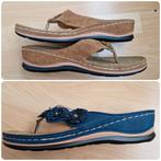 2 paar Heerlijke slippers iets hogere zool 42 bruin blauw, Ophalen of Verzenden, Nieuw, Blauw