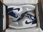 Nike Air Jordan 1 Mid maat 44, Kleding | Heren, Schoenen, Overige kleuren, Nieuw, Ophalen of Verzenden, Sneakers of Gympen