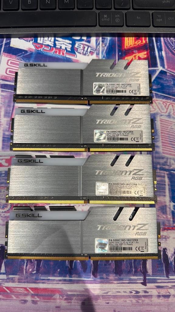 G-SKILL Trident Z RGB (F4-3200C16D-16GTZRX), Computers en Software, RAM geheugen, Zo goed als nieuw, Desktop, 32 GB, DDR4, Ophalen