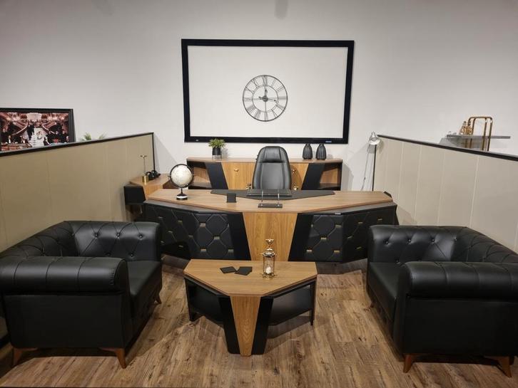 Luxe Directiebureau - Direct Leverbaar!, Huis en Inrichting, Bureaus, Ophalen of Verzenden