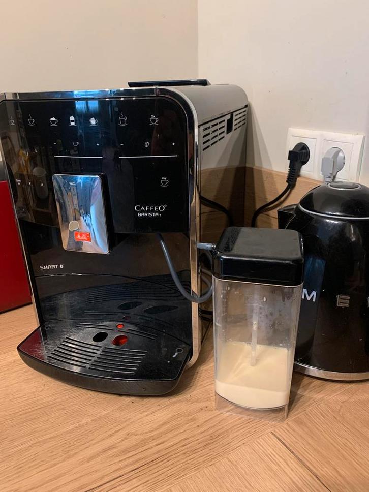 Melitta Caffeo T Smart - Volautomatische Koffiemachine, Witgoed en Apparatuur, Koffiezetapparaten, Gebruikt, Koffiebonen, Koffiemachine
