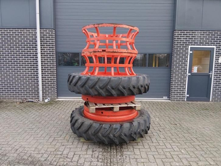 Cultuurwielen / Dubbellucht wielen 340/85 R48 (13.6 R48), Zakelijke goederen, Agrarisch | Onderdelen | Banden, Velgen en Assen