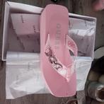 Guess slippers, Kleding | Dames, Schoenen, Ophalen, Nieuw