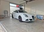 Alfa Romeo Giulietta 1.4 Turbo Multi AIR 2012 Wit, Voorwielaandrijving, 65 €/maand, Zwart, 4 cilinders