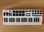 AKAI Professional MPK Mini Plus in White, Ophalen of Verzenden, Zo goed als nieuw
