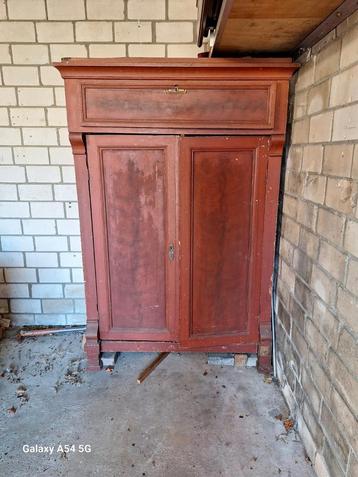 Nostalgische Kast - 104x163x45 cm beschikbaar voor biedingen