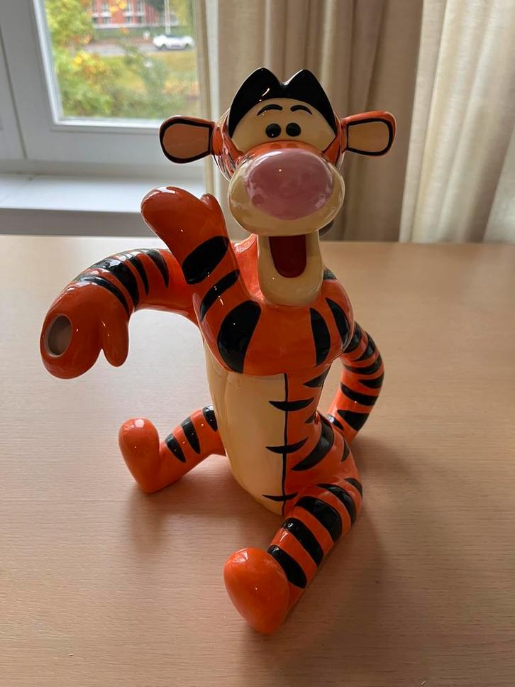 Limited edition Cardew Disney theepot Tijgetje, Verzamelen, Disney, Zo goed als nieuw, Servies, Winnie de Poeh of vrienden, Ophalen
