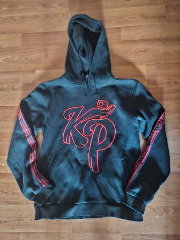 Trui/tussen jasje beschikbaar voor biedingen