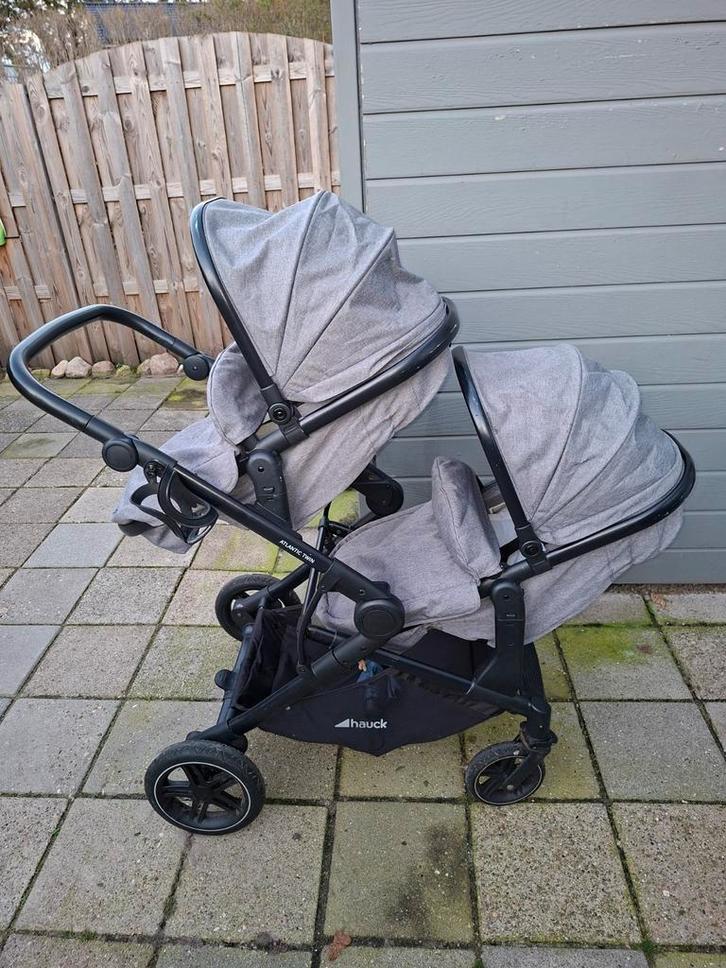 Tweeling kinderwagen, Kinderen en Baby's, Kinderwagens en Combinaties, Zo goed als nieuw, Overige merken, Ophalen