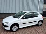 Peugeot 206 1.1 Pop'art Nieuwe APK, Gebruikt, 4 cilinders, 60 pk, Wit
