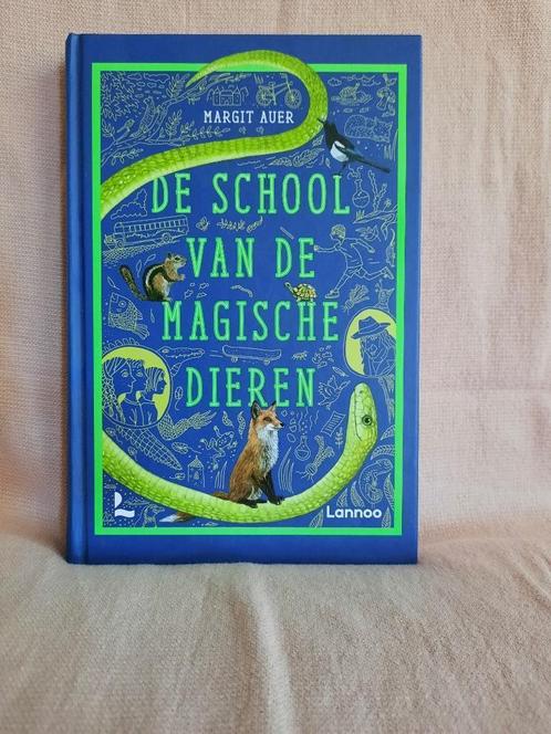 De school van magische dieren, Boeken, Kinderboeken | Jeugd | 10 tot 12 jaar, Zo goed als nieuw, Fictie, Ophalen of Verzenden