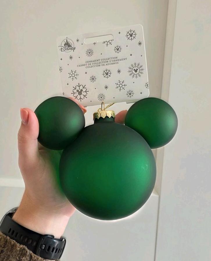Disney Store Mickey Mouse kerstbal kerst ornament NIEUW, Verzamelen, Disney, Nieuw, Mickey Mouse, Ophalen of Verzenden