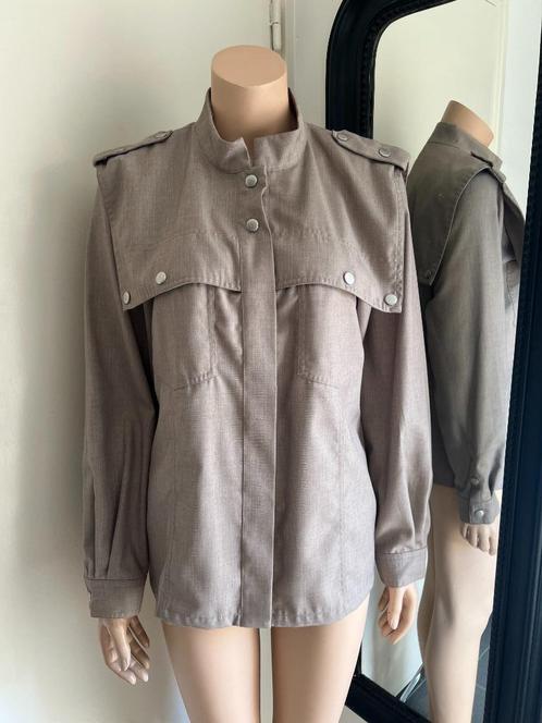 GESTUZ   mooi jasje  MAAT 42  NIEUW, Kleding | Dames, Jasjes, Kostuums en Pakken, Nieuw, Jasje, Maat 42/44 (L), Beige, Ophalen of Verzenden
