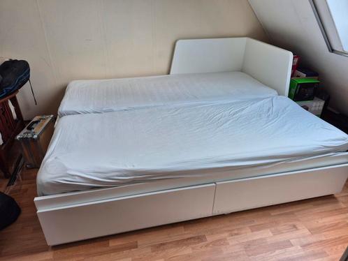 Ikea Flekke uitschuifbed/bedbank 80/160x200 met 2 matrassen, Huis en Inrichting, Slaapkamer | Bedden, Gebruikt, Tweepersoons, 160 cm