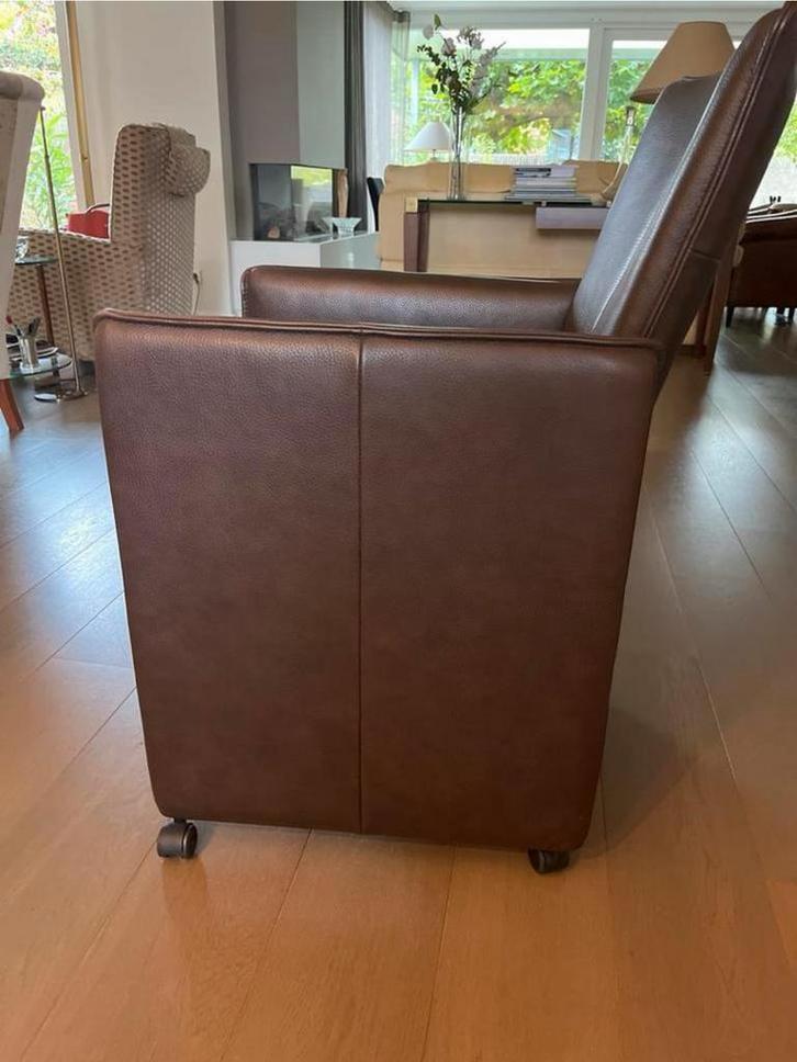 Set van 4 eetkamerstoelen, Huis en Inrichting, Stoelen, Zo goed als nieuw, Ophalen