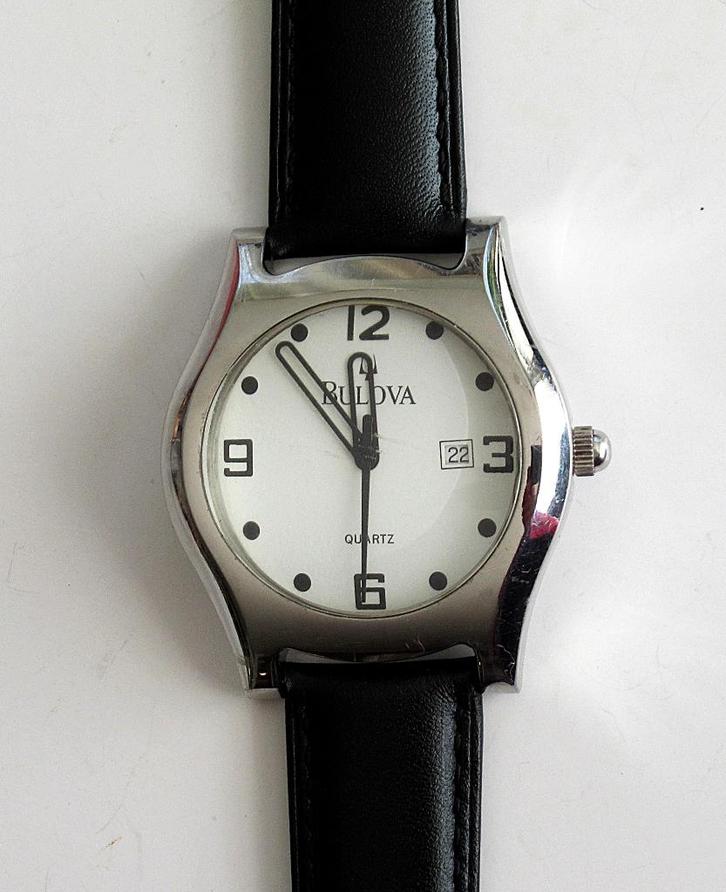 Bulova heren quartz horloge met kalender., Sieraden, Tassen en Uiterlijk, Horloges | Heren, Overige merken, Staal, Ophalen of Verzenden