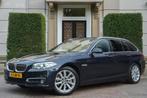 BMW 5-serie Touring 528i High Executive TREKHAAK | H&K | MEM, Auto's, Automaat, Gebruikt, Euro 6, 4 cilinders