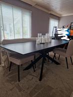 Mooie uitschuifbare eettafel – zwart glas en metaal, Huis en Inrichting, Tafels | Eettafels, Ophalen, 200 cm of meer, 50 tot 100 cm