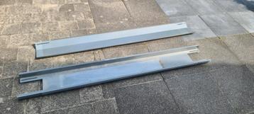 



Esdec flatfix platdak 3x ballastbak /4x achterkap 1700 beschikbaar voor biedingen