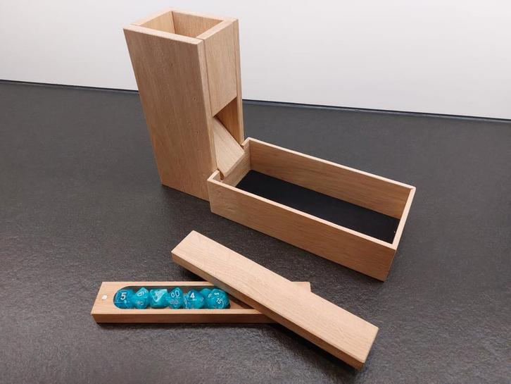 Dice towers handgemaakt van Eikenhout, Hobby en Vrije tijd, Gezelschapsspellen | Bordspellen, Nieuw, Ophalen of Verzenden