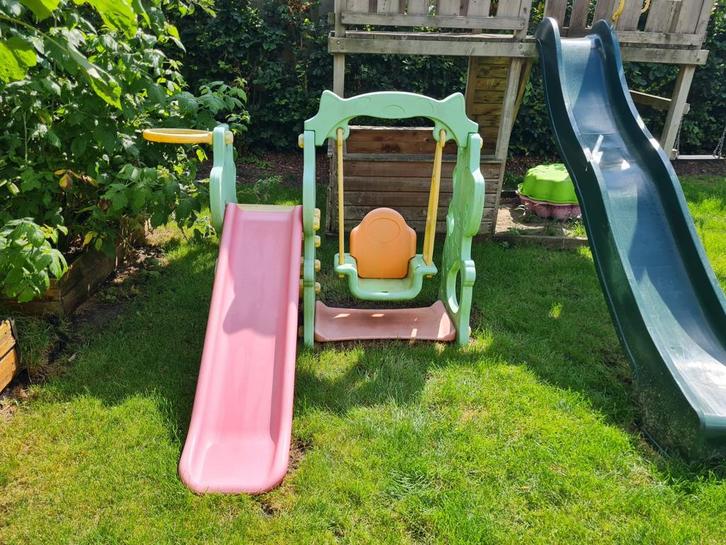 Leuke schommel/glijbaan te koop., Kinderen en Baby's, Speelgoed | Buiten | Speeltoestellen, Gebruikt, Glijbaan, Schommel, Ophalen
