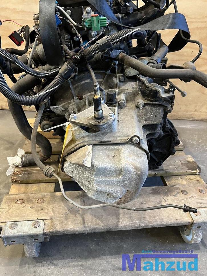 peugeot 307 1.4 Versnellingsbak gearbox, Auto-onderdelen, Transmissie en Toebehoren, Peugeot, Gebruikt, Ophalen of Verzenden