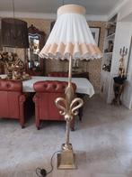 Mooie Franse lelie vloerlamp, Ophalen