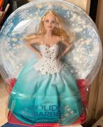 Holiday Barbie 2016 NRFB, Verzamelen, Poppen, Ophalen of Verzenden, Zo goed als nieuw, Fashion Doll