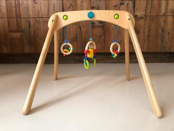 Waldorf babygym beschikbaar voor biedingen