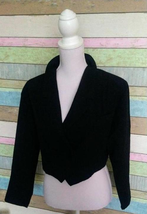(JAS06) Vintage zwart colbertje, schoudervullingen, 38, Kleding | Dames, Jasjes, Kostuums en Pakken, Zo goed als nieuw, Maat 38/40 (M)