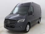 Mercedes-Benz Sprinter 319CDI 190PK Automaat L2H2 RWD Select, Auto's, Automaat, Parkeercamera, Bedrijf, Diesel