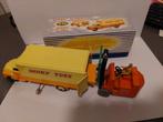 DINKY TOYS BEDFORD PALLET JEKTA 930 met Heftruck, Dinky Toys, Ophalen of Verzenden, Zo goed als nieuw