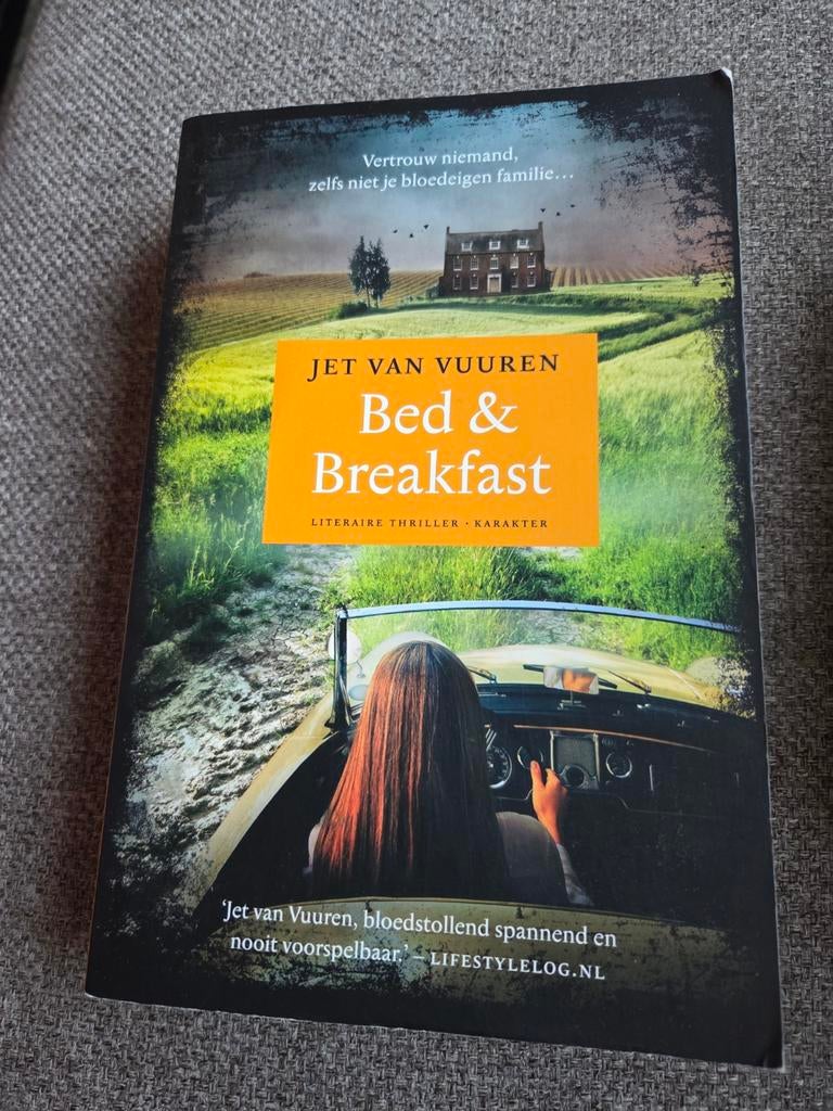 Bed & breakfast - Jet van Vuuren, Ophalen of Verzenden, Zo goed als nieuw, Nederland, Jet van Vuuren